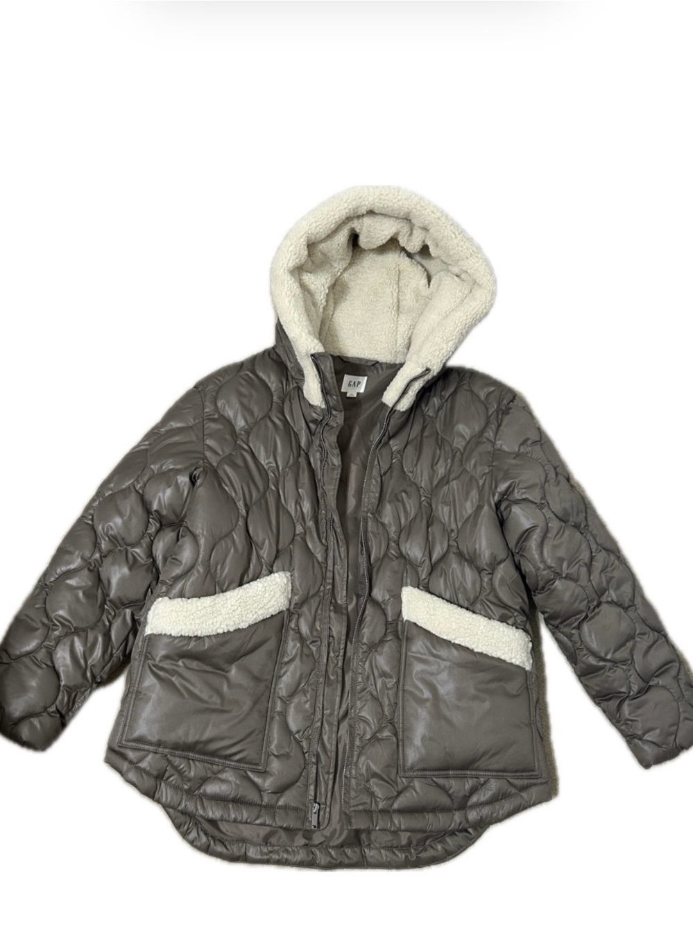 GAP women’s Quilted Hooded with Sherpa Trim
